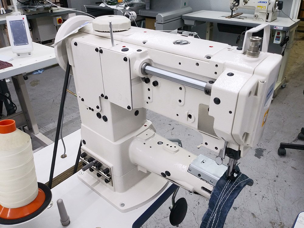 KINGMAX GC-1341-BH Cylinder Arm Walking Foot Sewing Machine BIG Hook and Bobbin