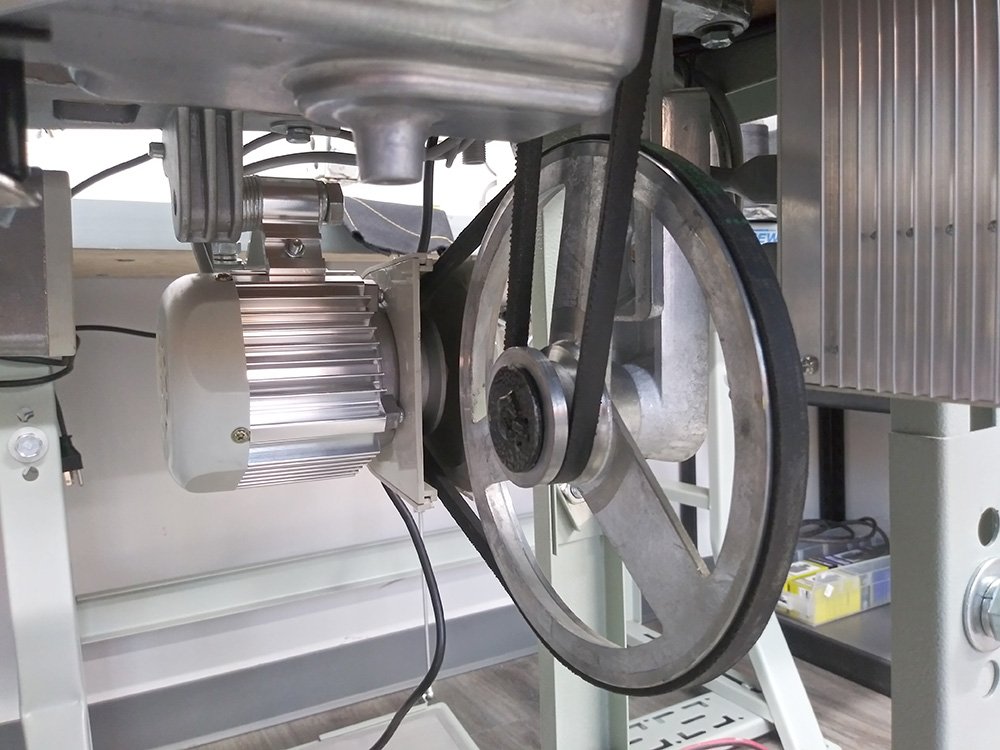 JUKI DU-1181N Leather Sewing Machine