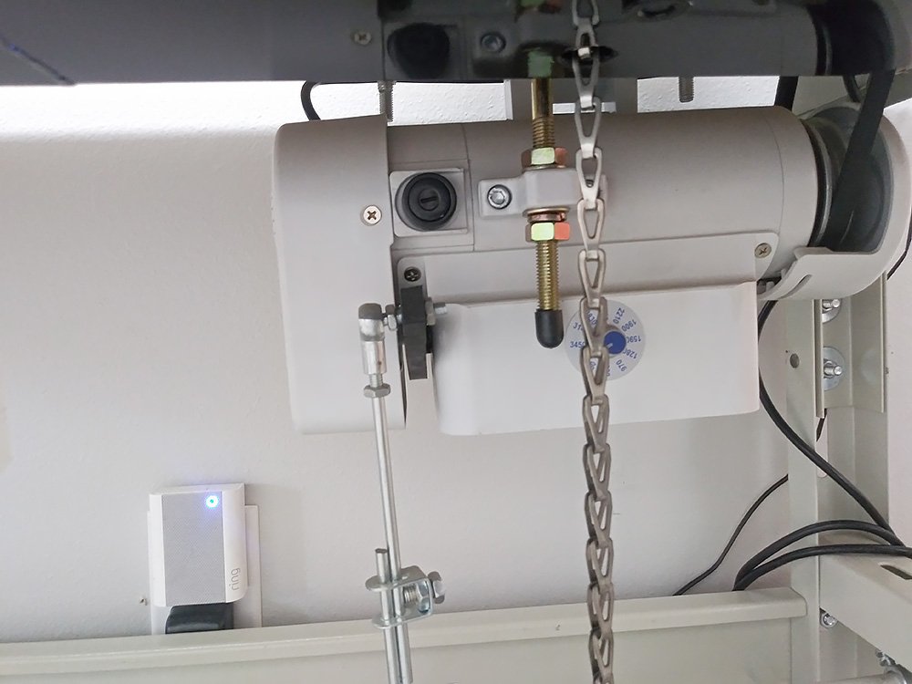 CONSEW P2339RLBH-18 Double needle walking foot sewing machine