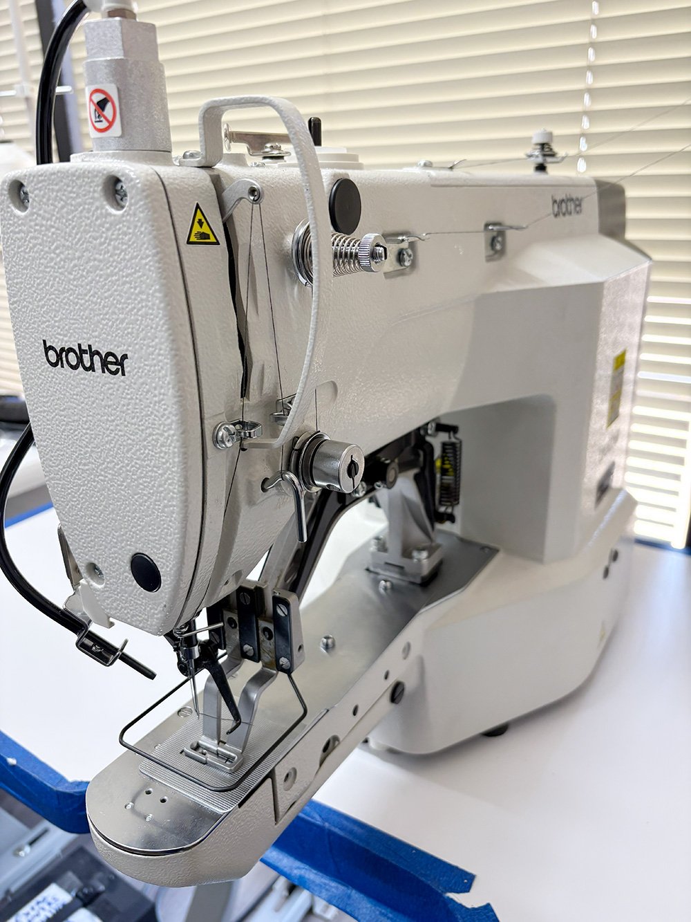 BROTHER KE-430HX-05 Electronic Tacker - BROTHER KE-430HX-05 Electronic Tacker